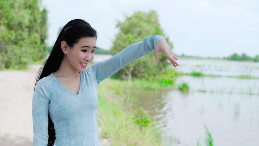 Đồ nội thất kết hợp với chất liệu gỗ, tre nứa ấn tượng