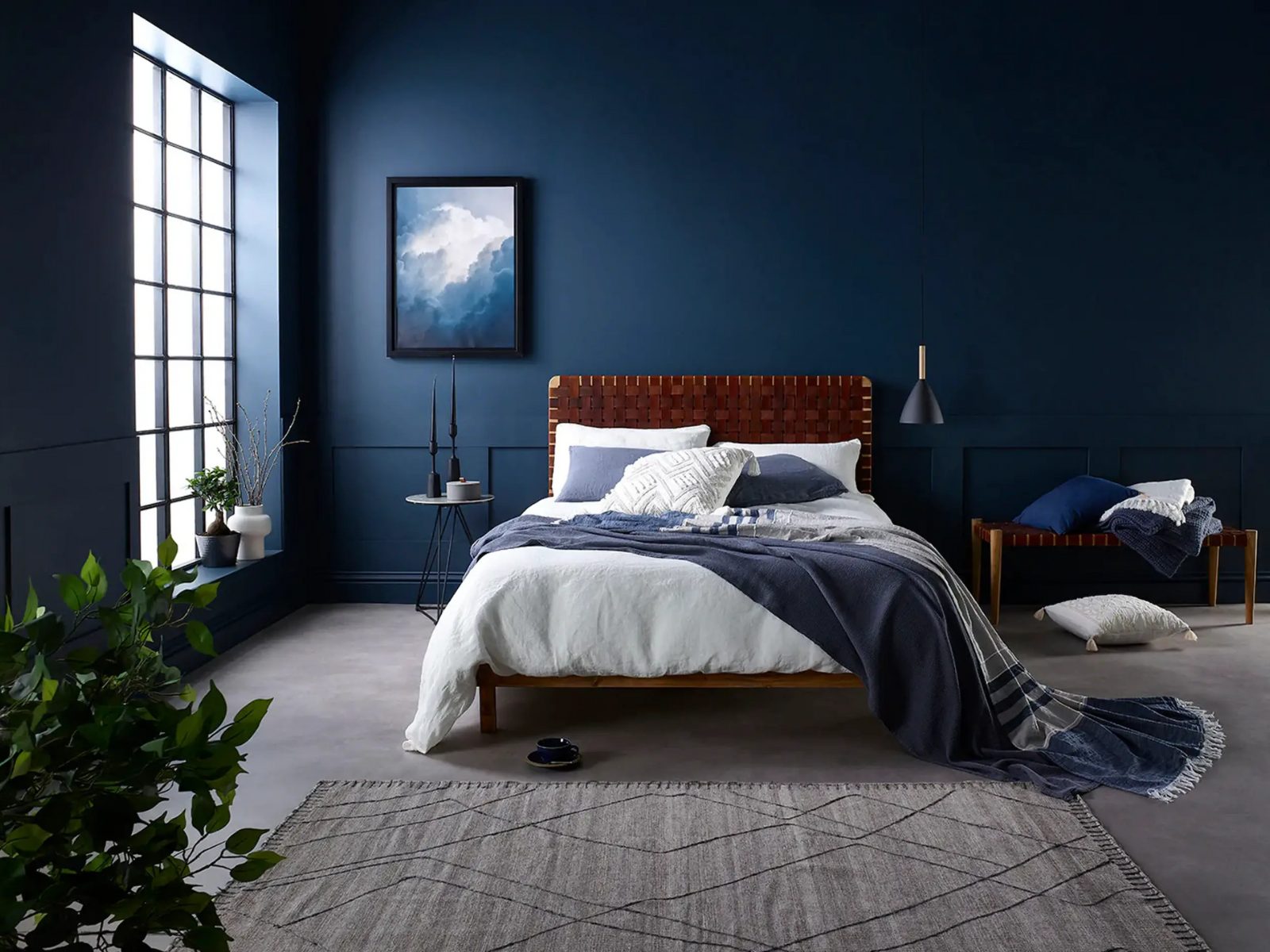 okking.con màu xanh blue cho người mệnh Thuỷ
