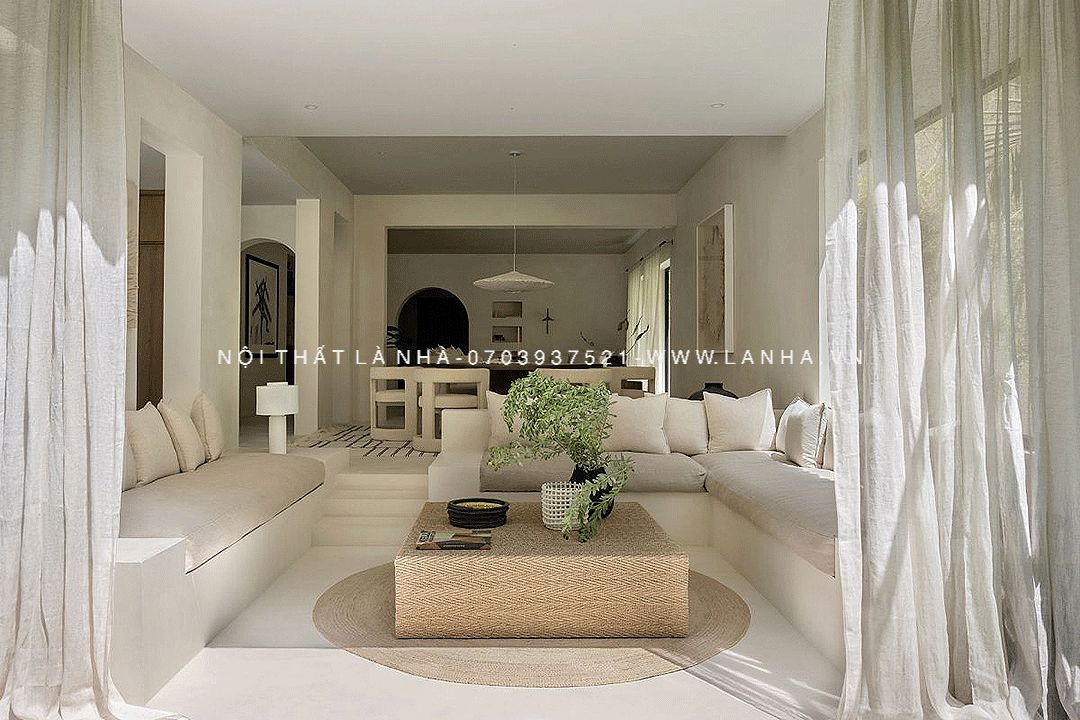 Biệt thự nghỉ dưỡng được okking0 nội thất với tông màu trắng chủ đạo