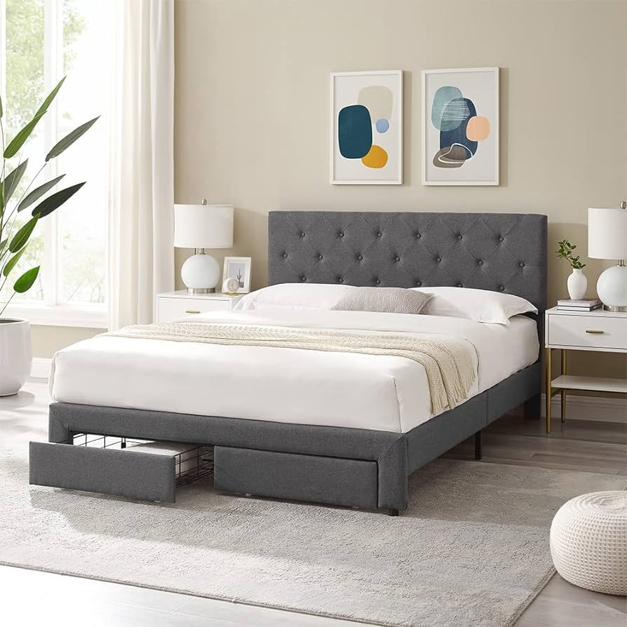 Mẫu giường ngủ 12m2 thông minh tận dụng gầm giường làm tủ đựng đồ