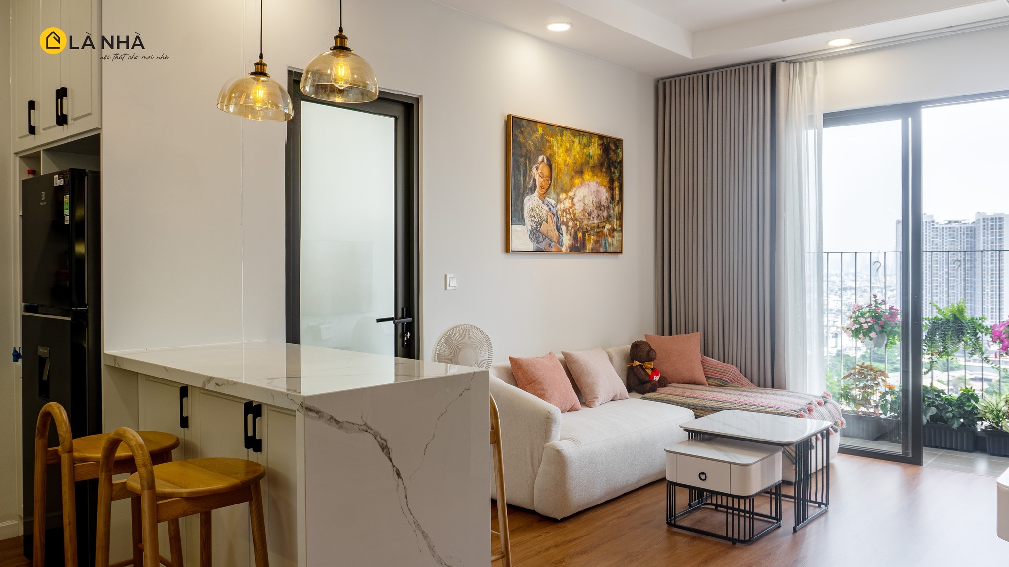 Sử dụng tranh vẽ trang trí phòng khách