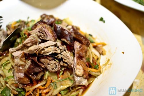Tủ quần áo dễ thương cho bé gái